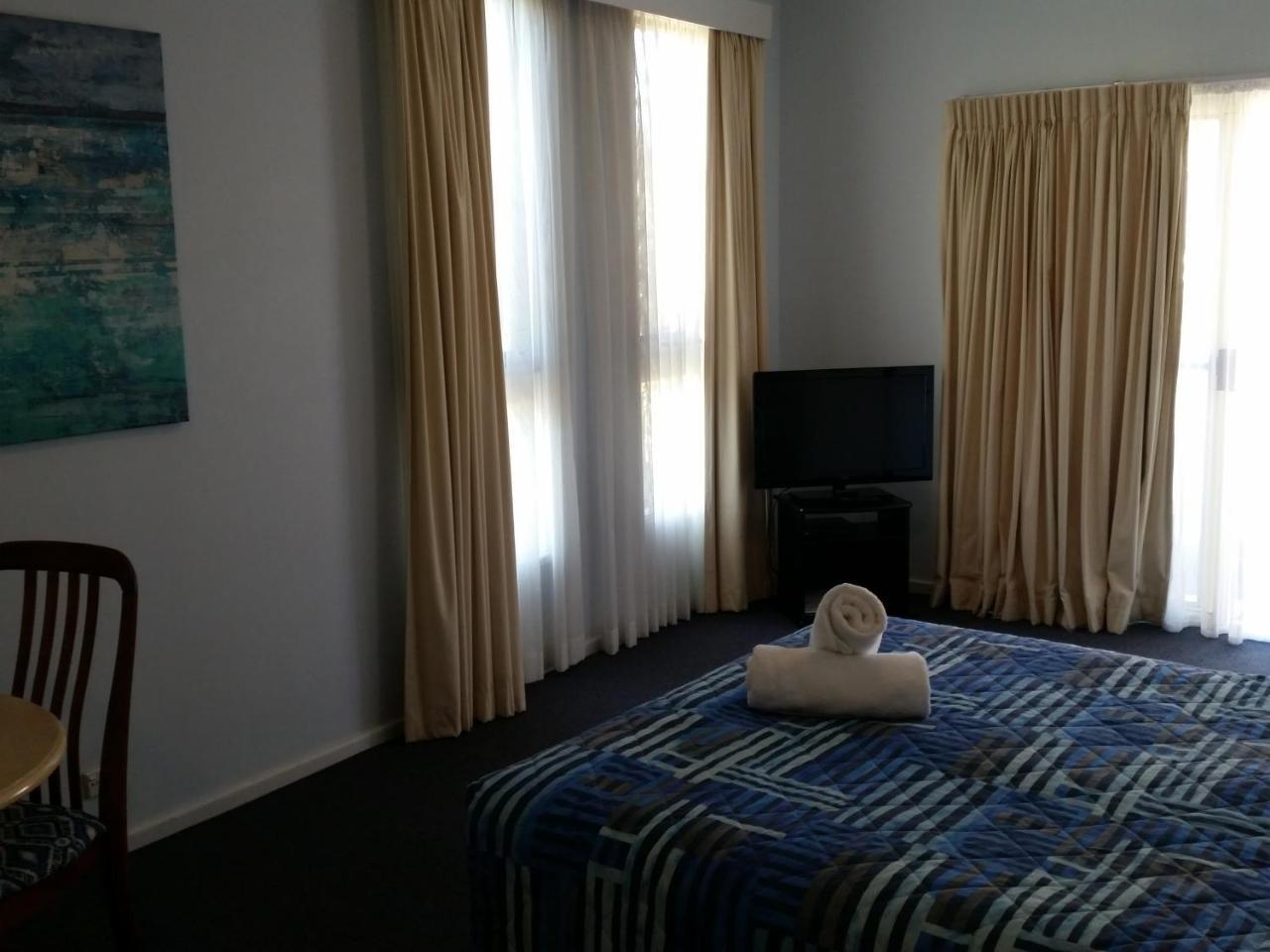 Dolphins Of Mollymook Motel Exterior photo